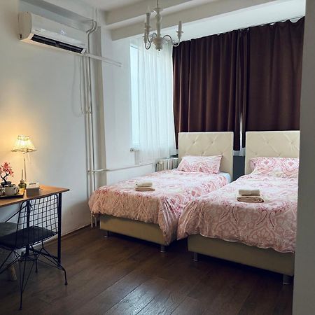 Mother Teresa Apartment สโกเปีย ภายนอก รูปภาพ