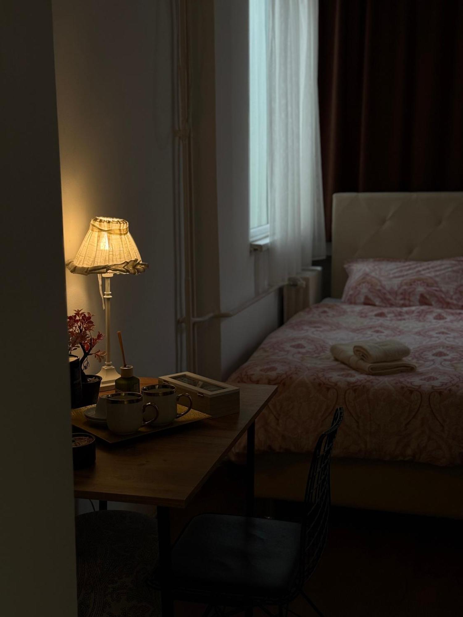 Mother Teresa Apartment สโกเปีย ภายนอก รูปภาพ